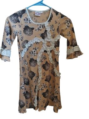 Lilli Lovebird Tan Floral Ruffle Knit Dress with Cream Trim Boutique Size 6-8